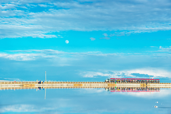 青海一地360°環(huán)湖暢玩5日游（塔爾寺、茶卡鹽湖、青海湖）